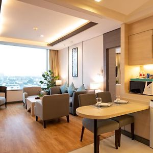 Sky Bay Suite